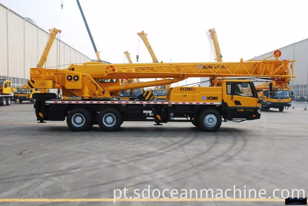 crane truck 